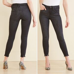 Good American Jeans Good Legs Crop Raw Hem Distressed Black Wash Size 30 | 10